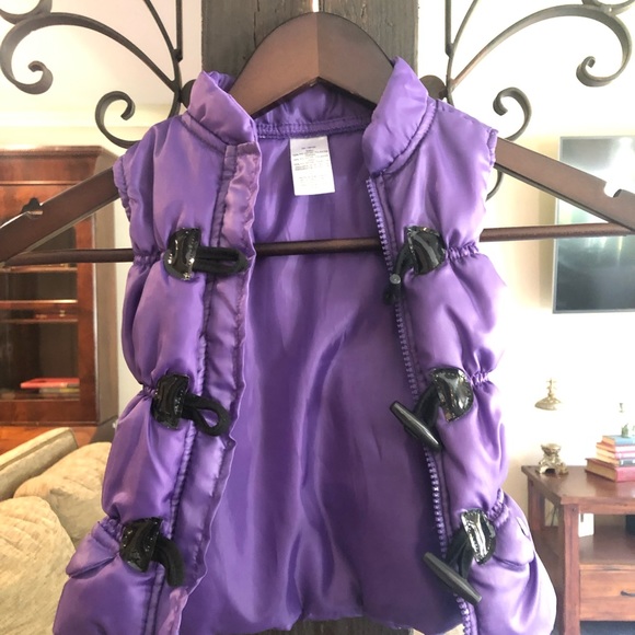 2T purple puffer vest - Picture 2 of 4